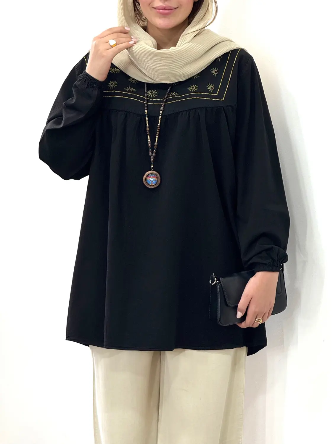 مانتو لینن گلدوزی پونه